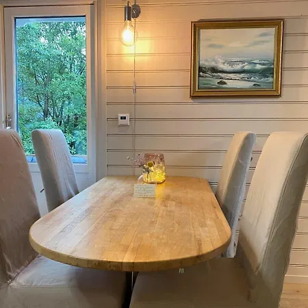 Kveldsro In Surroundings